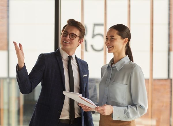 Suivez une formation en anglais pour améliorer vos compétences de commercial à l'international. à Lyon